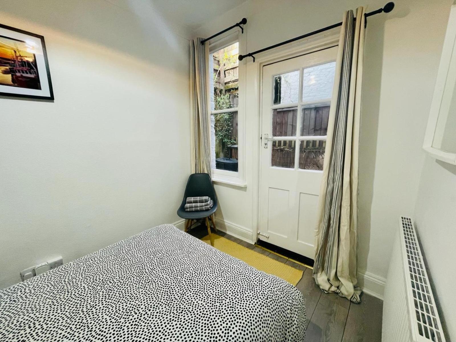 Lovely Seaside Ground Floor Cottage Old Leigh Exterior photo